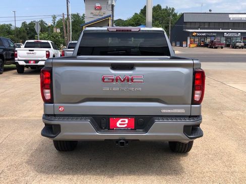 New 2025 GMC Sierra 1500 Elevation image 7