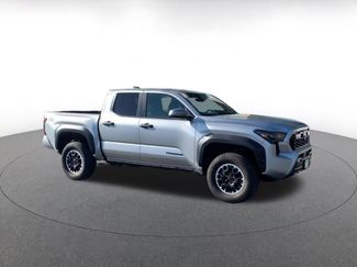 Used 2025 Toyota Tacoma TRD Off-Road video 2