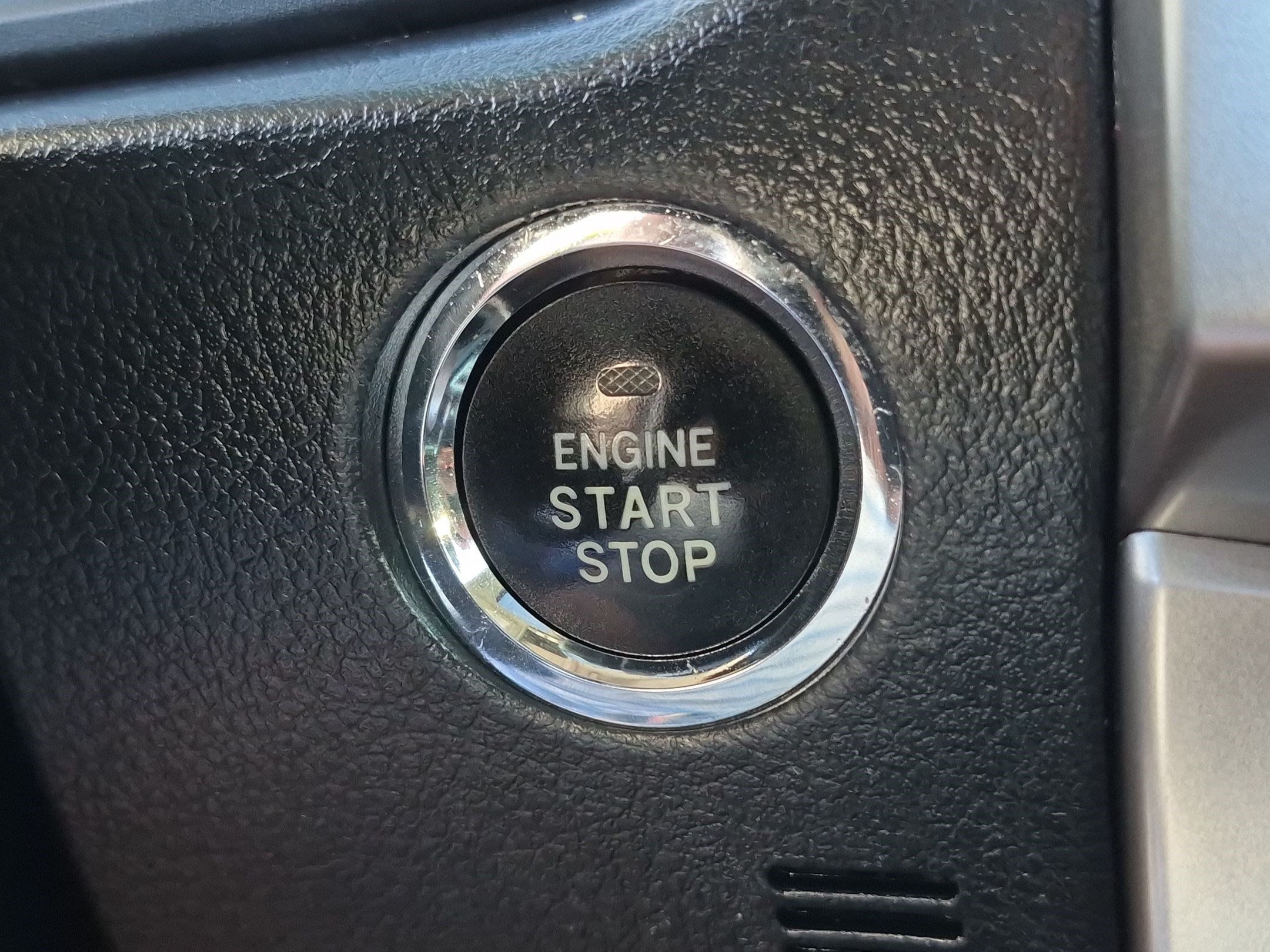 Used 2014 Toyota 4Runner Limited AWD/4WD image 22