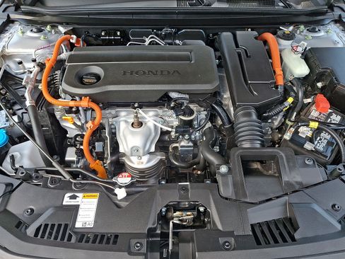 Used 2025 Honda Accord Sport image 29