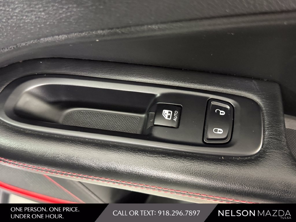 Used 2020 Jeep Compass Trailhawk AWD/4WD image 45