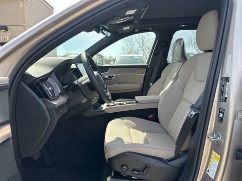 New 2026 Volvo XC90 B6 Plus image 14