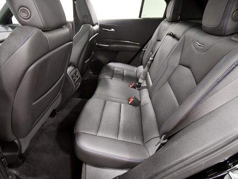 Used 2024 Cadillac XT4 Sport image 15