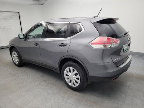 Used 2016 Nissan Rogue S image 3