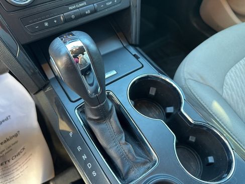 Used 2018 Ford Explorer FWD image 11