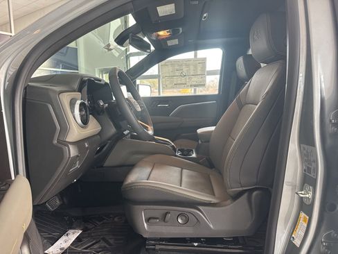 New 2026 Chevrolet Colorado ZR2 w/ ZR2 Bison Edition image 17