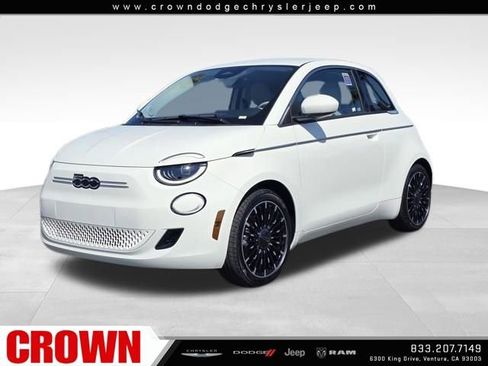 New 2025 FIAT 500 e image 1