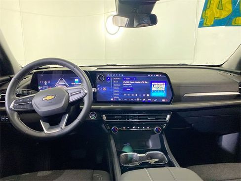 Certified 2024 Chevrolet Traverse LT w/ LPO, Floor Liner Package image 10