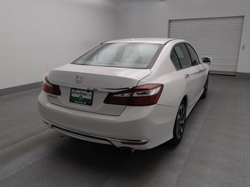Used 2017 Honda Accord EX-L image 7