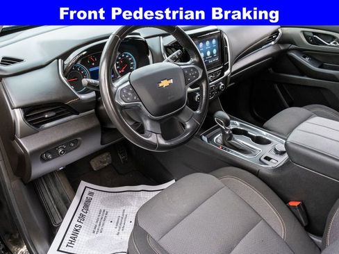 Used 2021 Chevrolet Traverse LT image 15