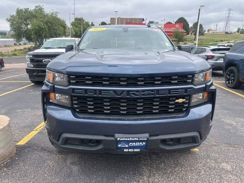 Used 2022 Chevrolet Silverado 1500 Custom AWD/4WD image 2