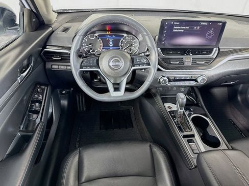 Used 2024 Nissan Altima 2.5 SR w/ SR Premium Package image 20