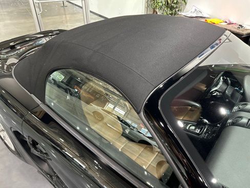 Used 2018 Porsche 718 Boxster RWD image 43