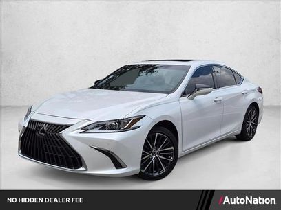 Used 2025 Lexus ES 350 w/ Premium Package
