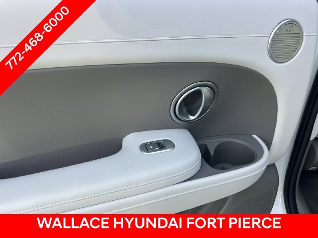 Used 2026 Hyundai Palisade SEL Premium FWD image 9