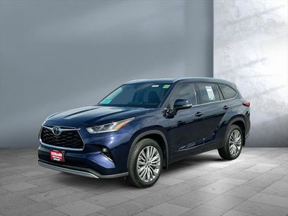 Certified 2021 Toyota Highlander Platinum