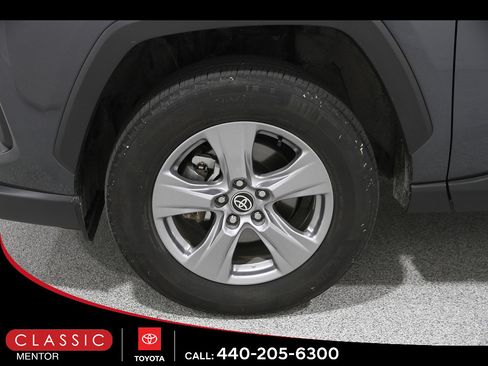 Certified 2025 Toyota RAV4 XLE AWD/4WD image 22