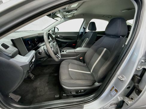 Used 2024 Hyundai Sonata SEL FWD image 13