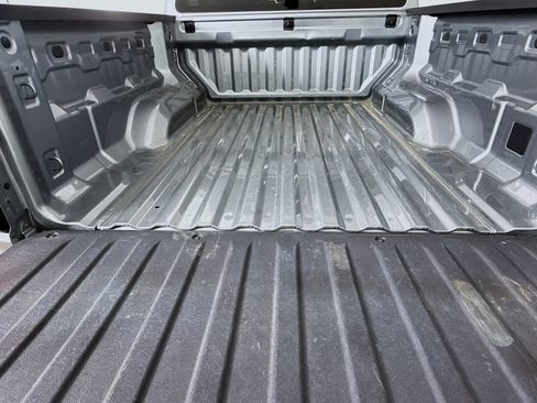 Used 2024 GMC Canyon Elevation image 26