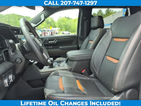 Used 2025 GMC Sierra 1500 AT4 w/ AT4 Premium Package AWD/4WD image 13