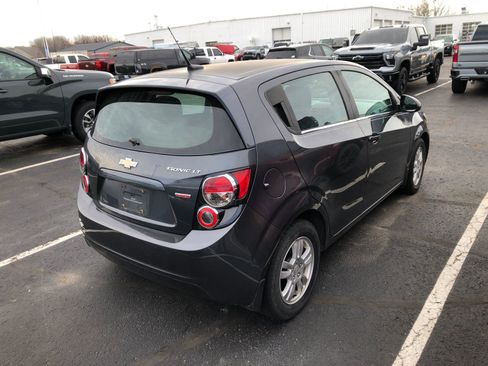Used 2013 Chevrolet Sonic LT image 4