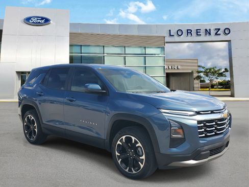 Used 2026 Chevrolet Equinox LT FWD image 3