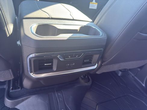 New 2026 Chevrolet Silverado 1500 LTZ w/ LTZ Premium Package AWD/4WD image 21