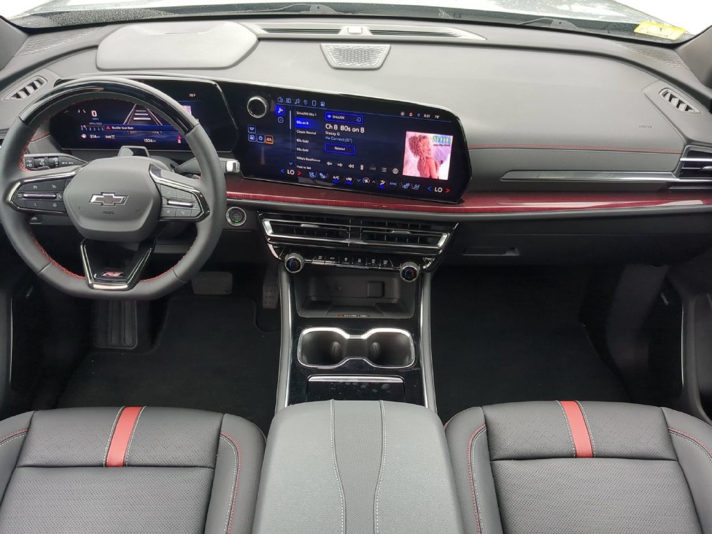 Certified 2024 Chevrolet Traverse RS AWD/4WD image 18