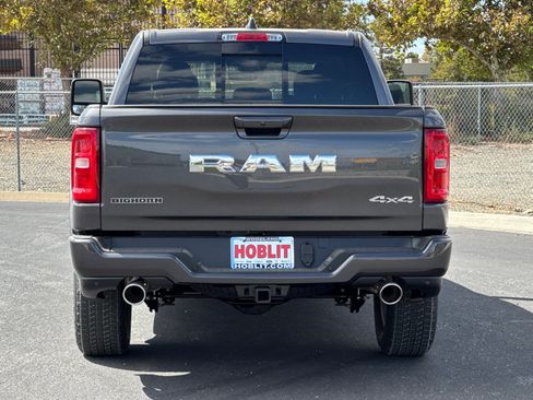 New 2027 RAM 1500 4x4 Crew Cab image 4