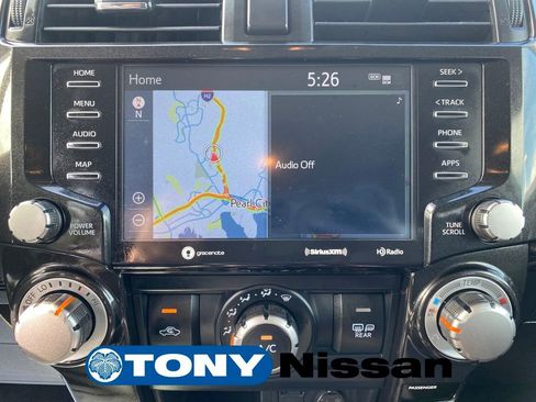 Used 2024 Toyota 4Runner TRD Off-Road Premium image 16