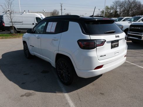 Used 2022 Jeep Compass High Altitude AWD/4WD image 9