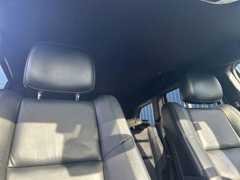 Used 2019 Jeep Grand Cherokee Limited AWD/4WD image 27