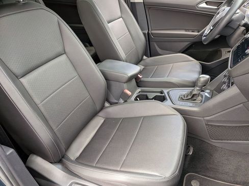 Used 2019 Volkswagen Tiguan SEL FWD image 31