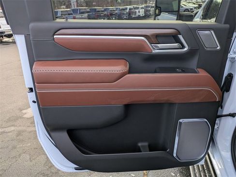 New 2026 GMC Sierra 3500 Denali Ultimate image 28