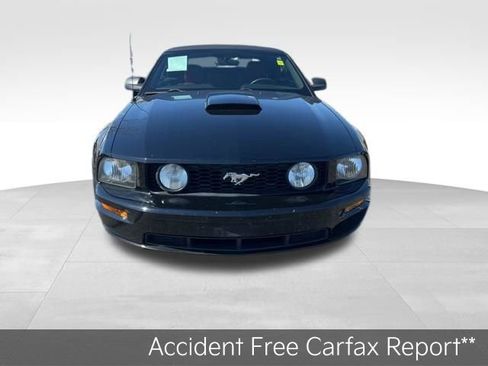 Used 2008 Ford Mustang GT image 2