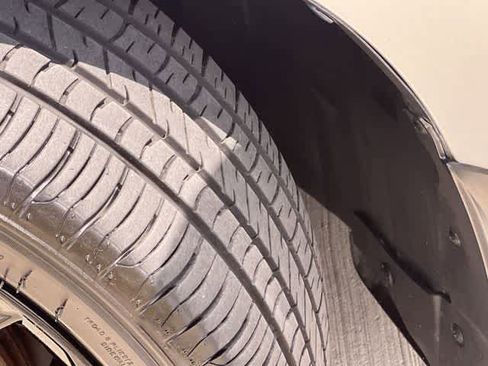 Used 2021 Toyota Camry XSE image 23