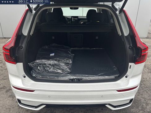 New 2026 Volvo XC60 B5 Plus w/ Climate Package image 17