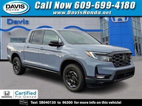 Certified 2025 Honda Ridgeline TrailSport+ image 1