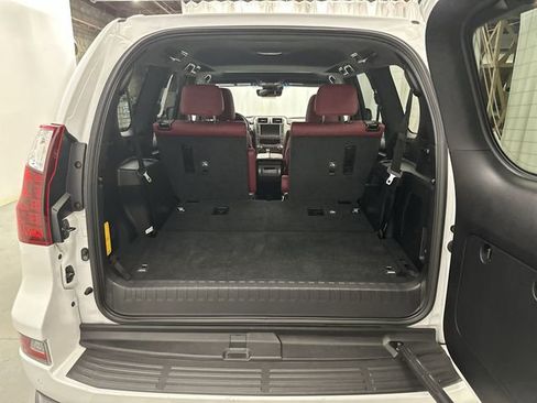 Used 2021 Lexus GX 460 Premium image 25