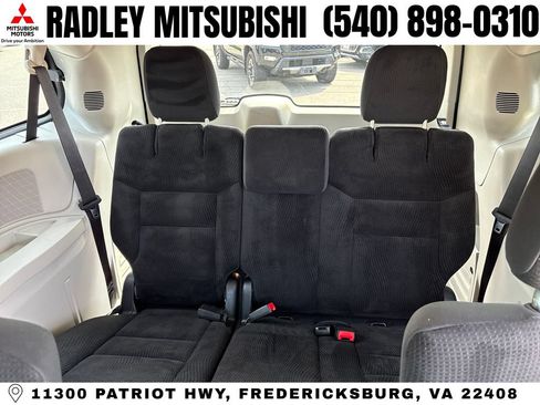 Used 2019 Dodge Grand Caravan SE w/ UConnect Hands-Free Group FWD image 13