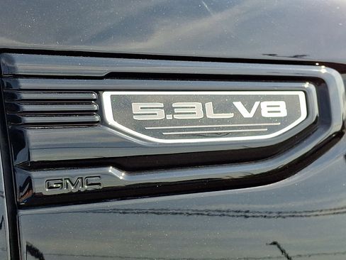 Used 2024 GMC Sierra 1500 Pro w/ Graphite Edition AWD/4WD image 30