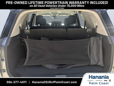 Used 2026 Nissan Pathfinder S FWD image 11