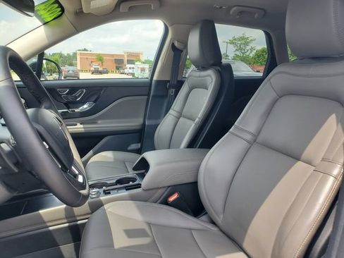Certified 2024 Lincoln Corsair AWD w/ Equipment Group 101A image 7