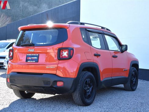 Used 2017 Jeep Renegade Sport image 5