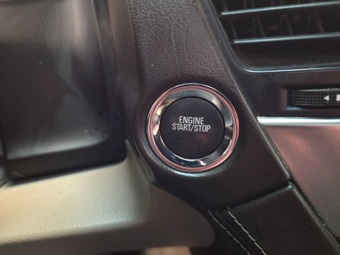 Used 2019 Chevrolet Tahoe LT w/ Luxury Package image 28