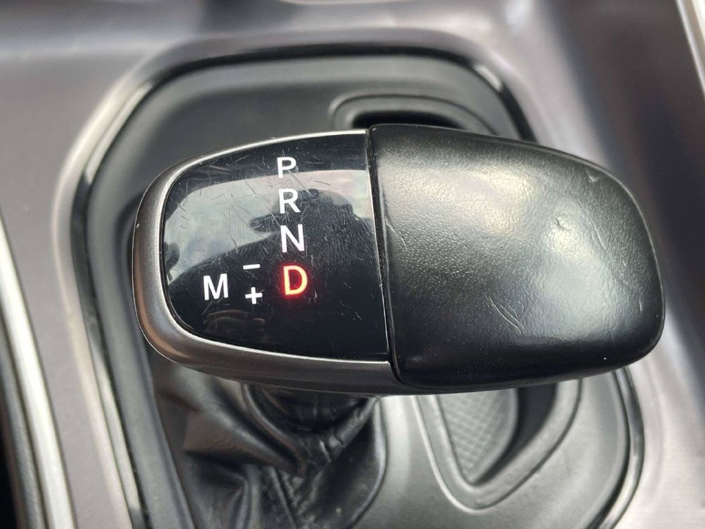 Used 2020 Dodge Challenger R/T Scat Pack RWD image 27