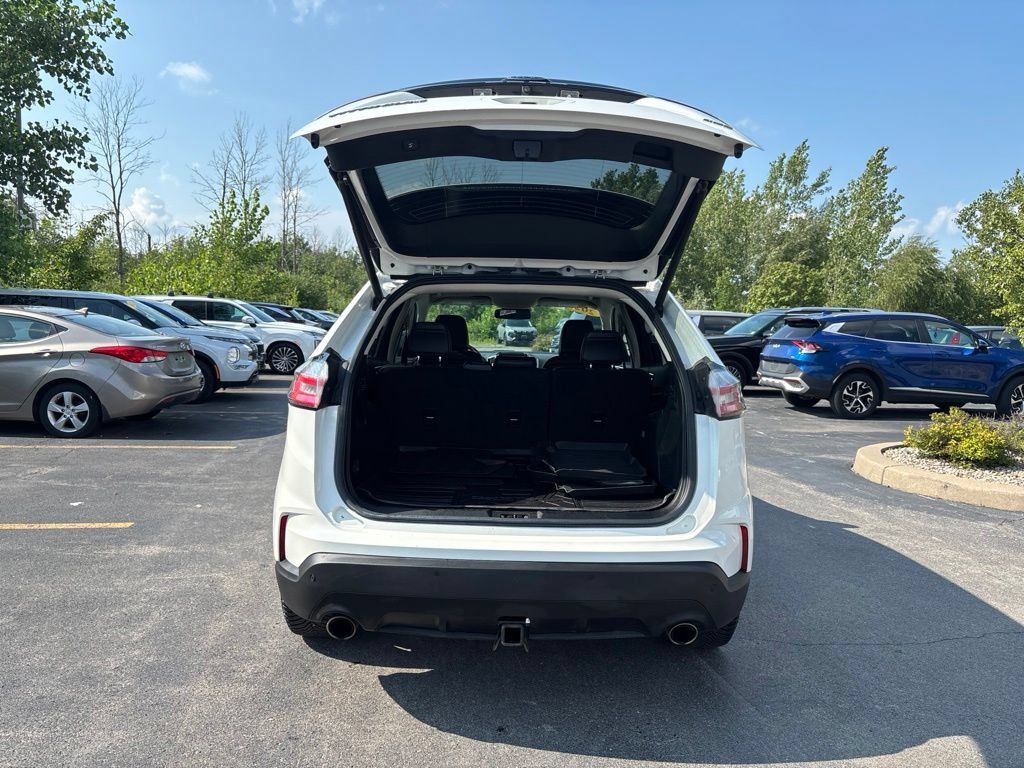 Used 2023 Ford Edge Titanium AWD/4WD image 13