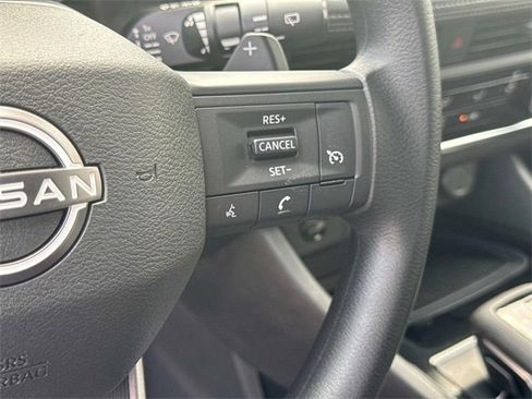 New 2026 Nissan Rogue S image 25