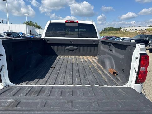 Used 2016 Chevrolet Silverado 2500 High Country w/ High Country Premium Package AWD/4WD image 9