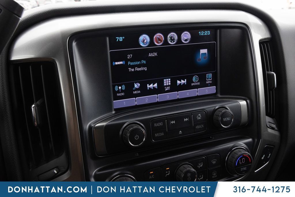 Used 2018 Chevrolet Silverado 1500 LT w/ All Star Edition AWD/4WD image 12